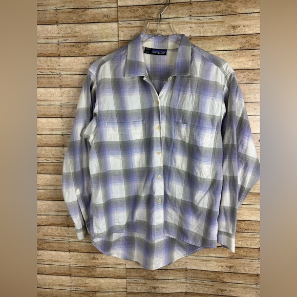 Patagonia Tops - Patagonia Womens Lavender and Gray Plaid Shirt Sz Med